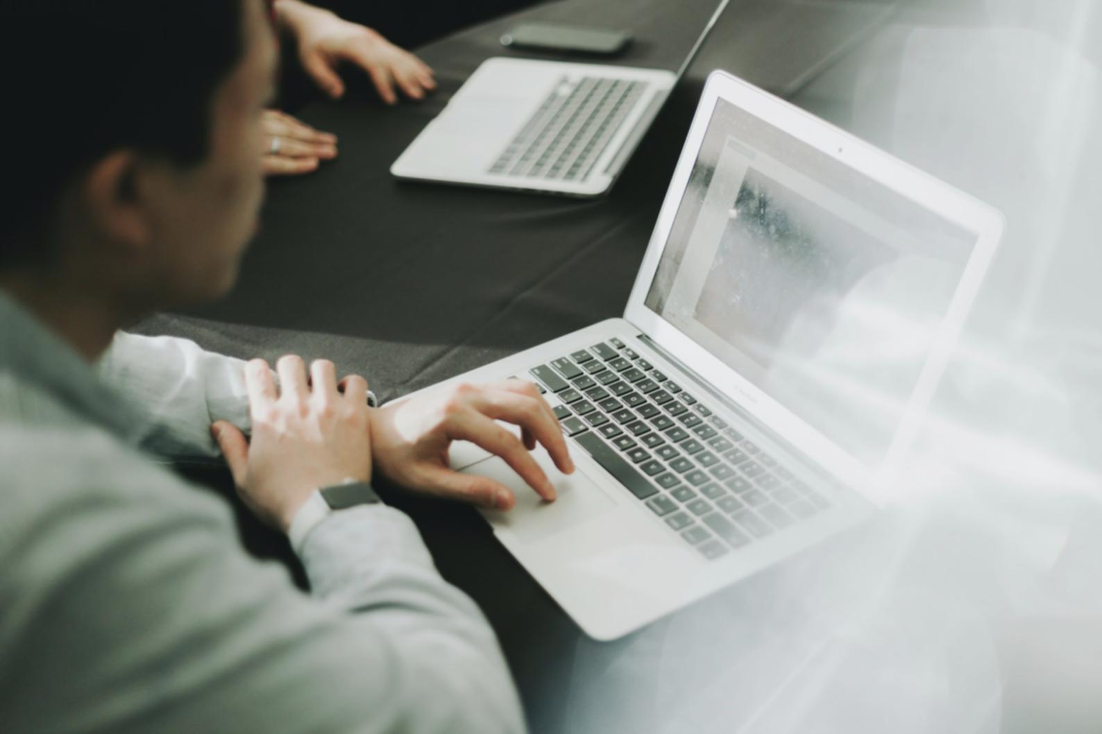 Sesión de análisis técnico SEO en directo con proyectos reales